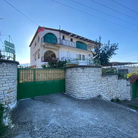 Irvin Maison d'hôtes Berat