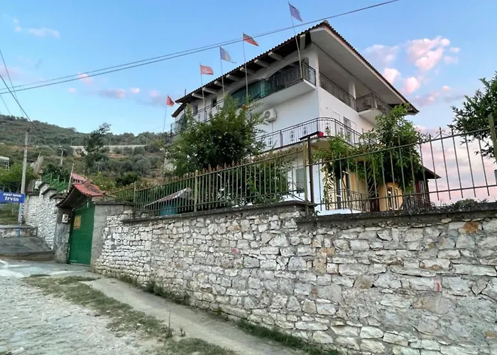 Irvin ゲストハウス 4*